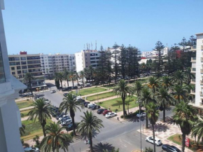 bel appartement vue sur parc et à 5 min de la plage